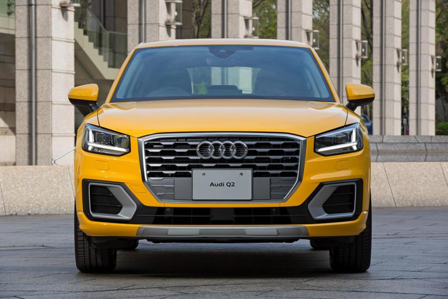  Audi Q2 TFSI Quattro Sport 2017 года  (JP) (фото 9 из 25)